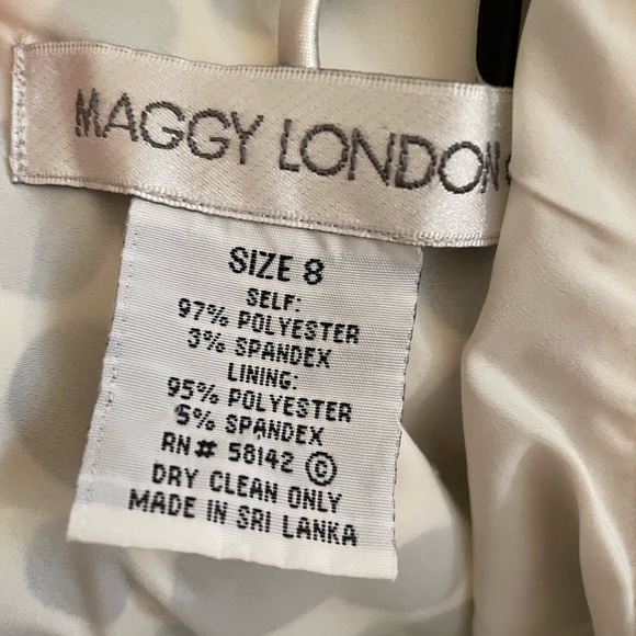 Maggy London polka dot halter dress, size 8 - Picture 4 of 6